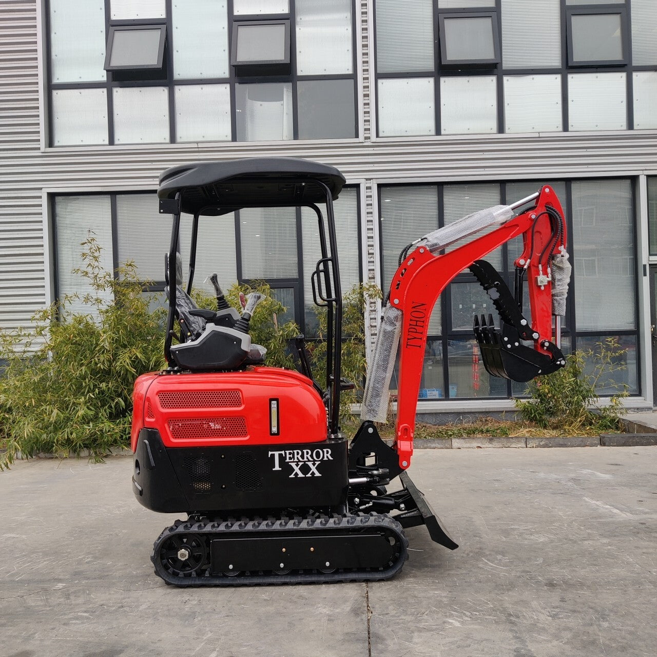FREE SHIPPING 2025 2 Ton New Mini Excavator EPA certified USA KUBOTA Diesel D902