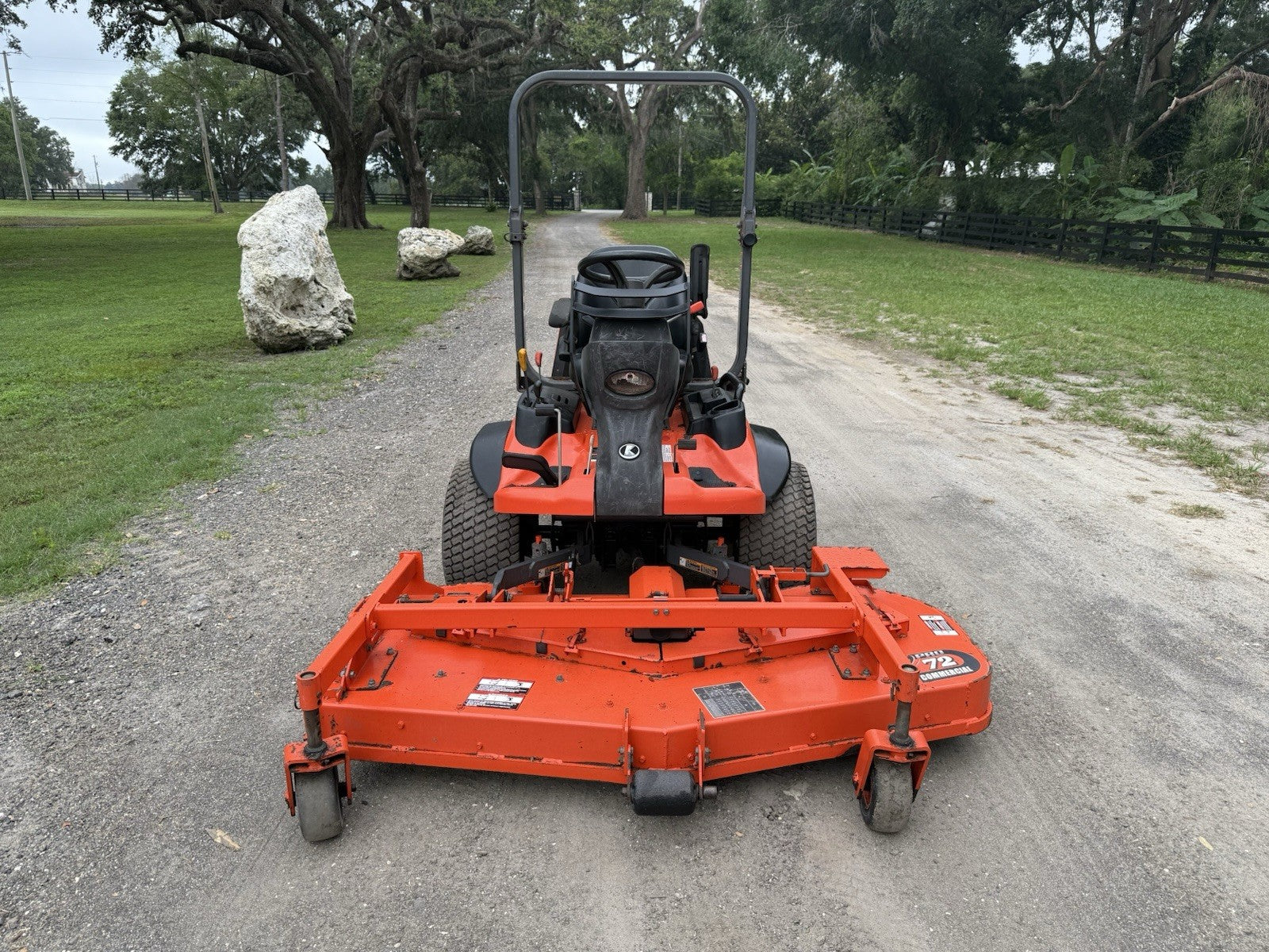 2019 KUBOTA F2960 FRONT MOUNTED MOWER - 4X4 - EXTRA HEAVY DUTY COMMERCIAL MOWER!