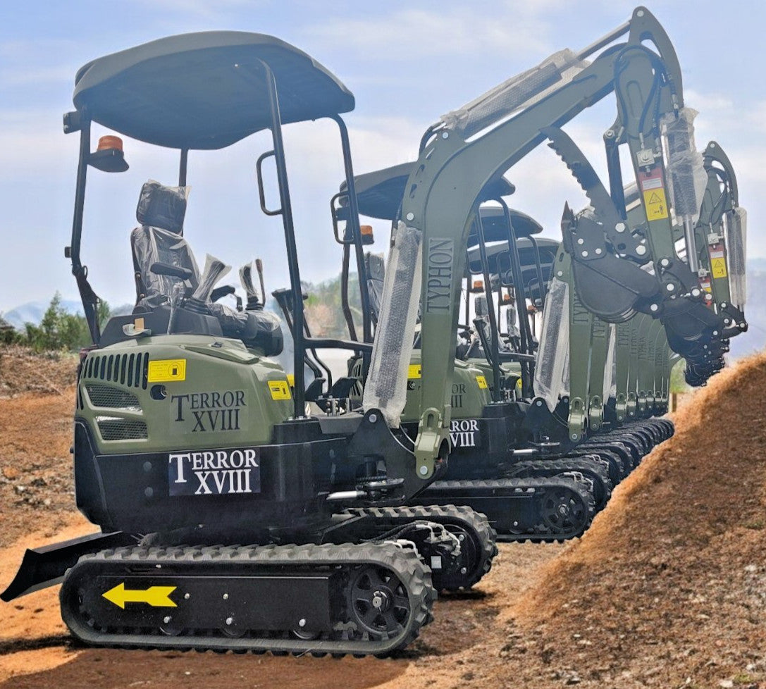 KUBOTA D902 Diesel 4,000 lbs Mini Hydraulic Excavator Crawler Digger USA STOCK
