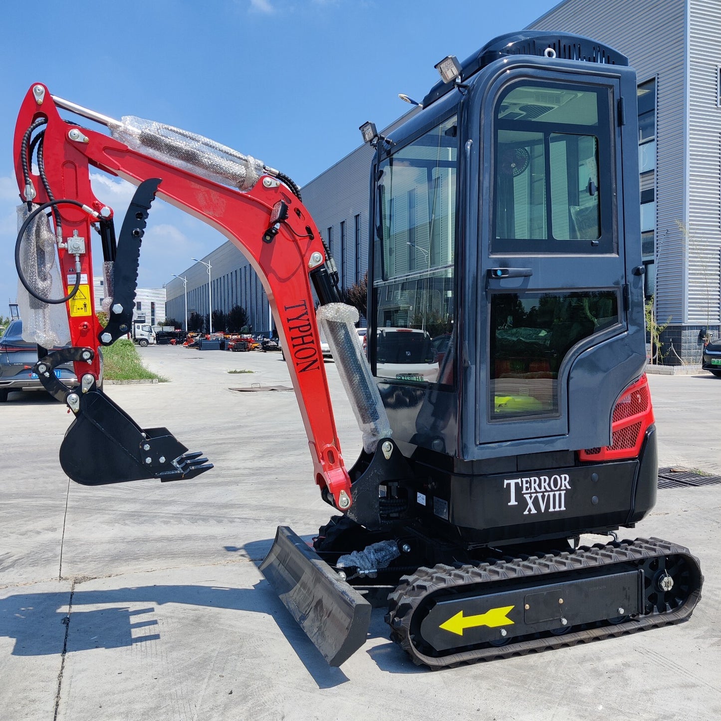 FREE SHIPPING 2 Ton New Mini Excavator, EPA certified USA KUBOTA Diesel Engine